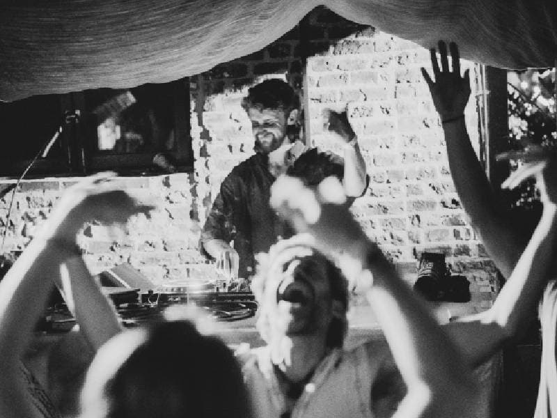 DJ Henners